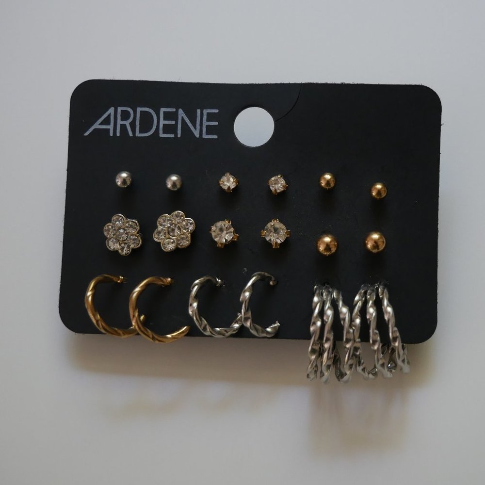Earring 9 pairs